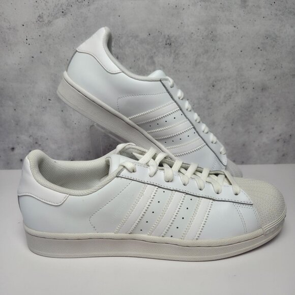 Adidas Originals Superstar Sneakers White Mens 9 B27136 New Display Yellowing - Picture 1 of 12